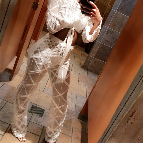 Two piece set - Picture 3 of 3